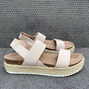 PLATFORM STRAPPED SANDALS